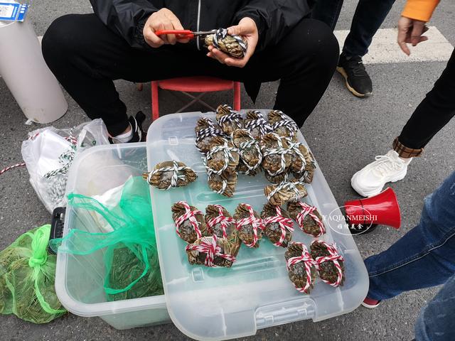 螃蟹要蒸多久才能蒸熟,多做3步,蟹肉鲜嫩,不掉腿不漏黄-第8张图片-阔酒网 螃蟹要蒸多久才能蒸熟,多做3步,蟹肉鲜嫩,不掉腿不漏黄-第8张图片-阔酒网