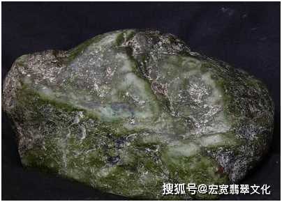 翡翠原石只有缅甸(缅甸8大著名翡翠场区原石特征集合(二))-第1张图片-阔酒网