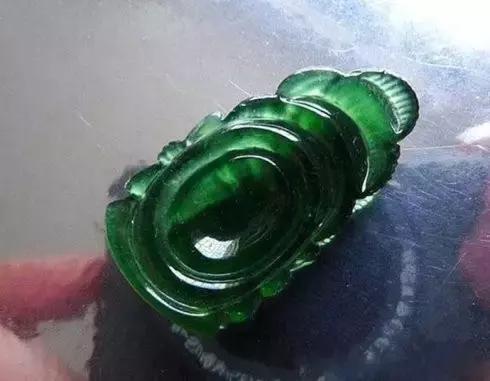 翡翠原石只有缅甸？翡翠原石各自来源，为什么偏偏是缅甸地区会这么火？ -第8张图片-阔酒网
