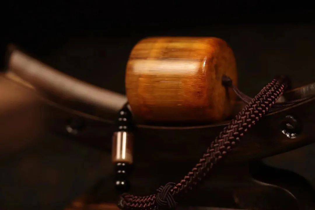 披毛犀角有收藏价值吗?你还被蒙在鼓里吗？【披毛犀角百科】-第1张图片-阔酒网